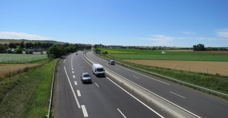 Amiante : un chantier exceptionnel sur l’autoroute A 75, dans le Puy-de-Dôme