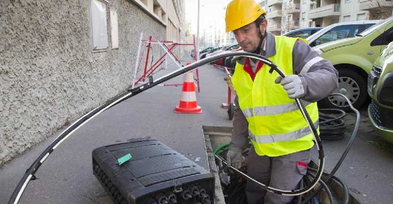 Électricité et télécoms : des formations sur-mesure pour les demandeurs d’emploi